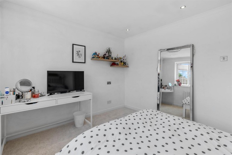 Images for Harecroft Crescent, Sapcote, Leicester, LE9