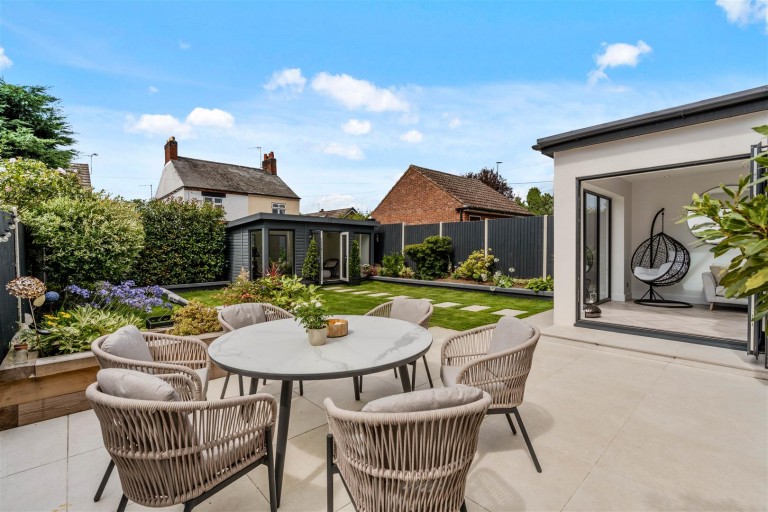 Images for Harecroft Crescent, Sapcote, Leicester, LE9