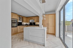 Images for Harecroft Crescent, Sapcote, Leicester, LE9