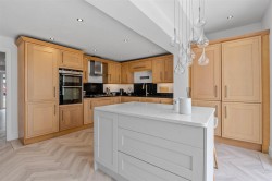 Images for Harecroft Crescent, Sapcote, Leicester, LE9