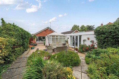 Click the photo for more details of Bath Lane, Moira, Swadlincote, DE12