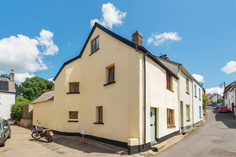 Click the photo for more details of High Street, Hatherleigh, Okehampton