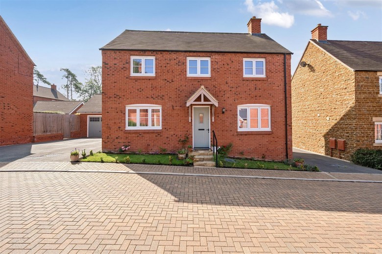 Click the photo for more details of Plantation Lane, Towcester, NN12