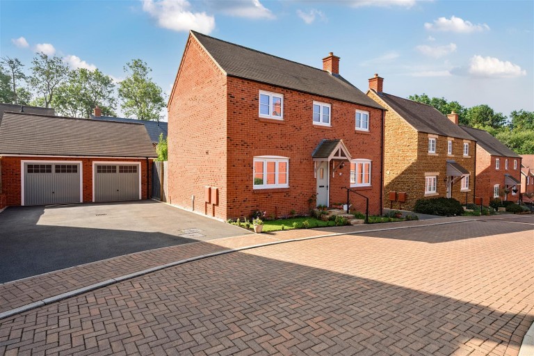 Images for Plantation Lane, Towcester, NN12