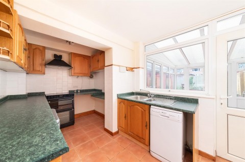Click the photo for more details of Hillview Crescent, Banbury