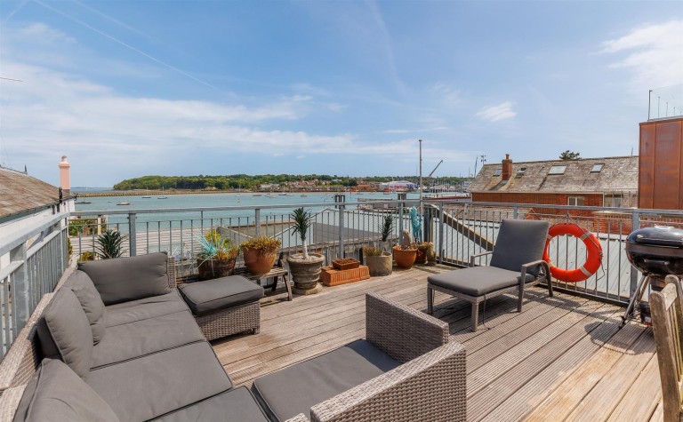 Images for Cowes, Isle of Wight