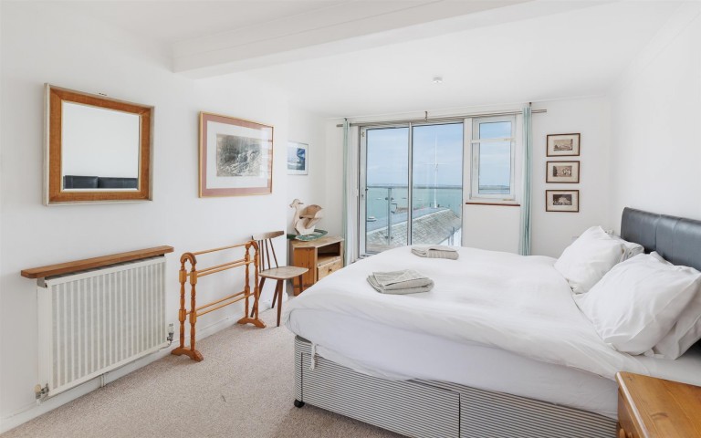 Images for Cowes, Isle of Wight