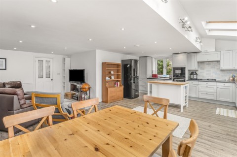 Click the photo for more details of Wales Street, Kings Sutton