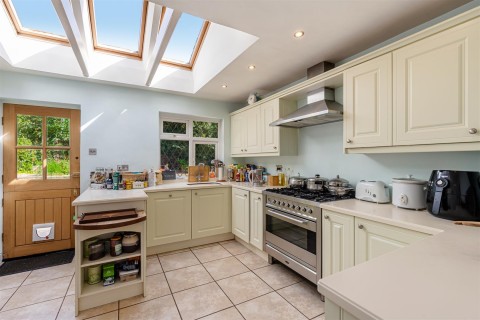 Click the photo for more details of Stokenham, Kingsbridge
