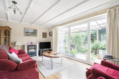Click the photo for more details of Beech Avenue, Lutterworth, LE17