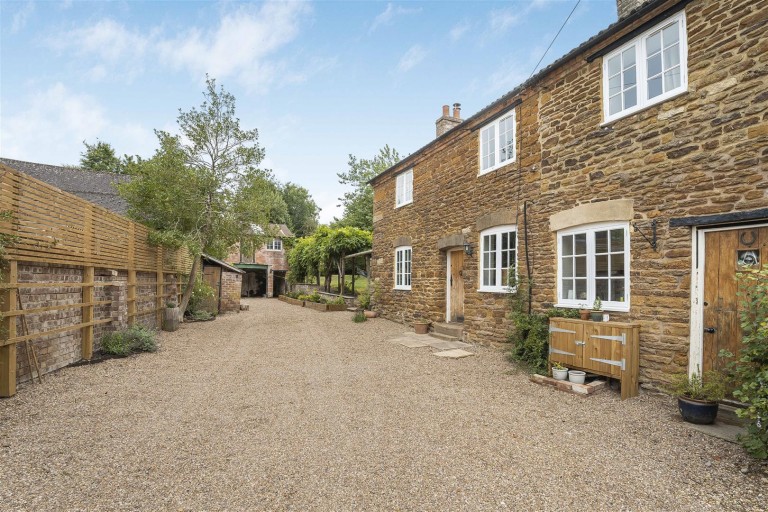 Images for West End, West Haddon, Northampton, NN6