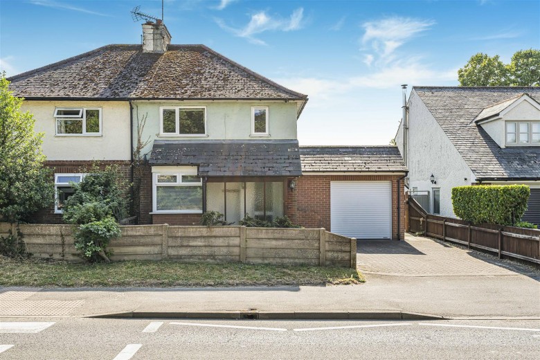 Click the photo for more details of Thaxted Road, Saffron Walden