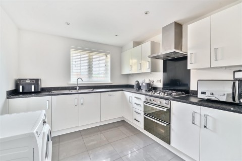 Click the photo for more details of Centenary Way, Threemilestone, Truro