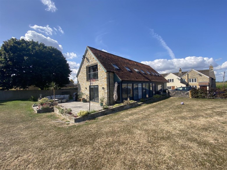 Click the photo for more details of Burrow Hill, Kingsbury Episcopi, Martock