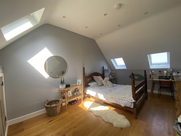 Images for Burrow Hill, Kingsbury Episcopi, Martock