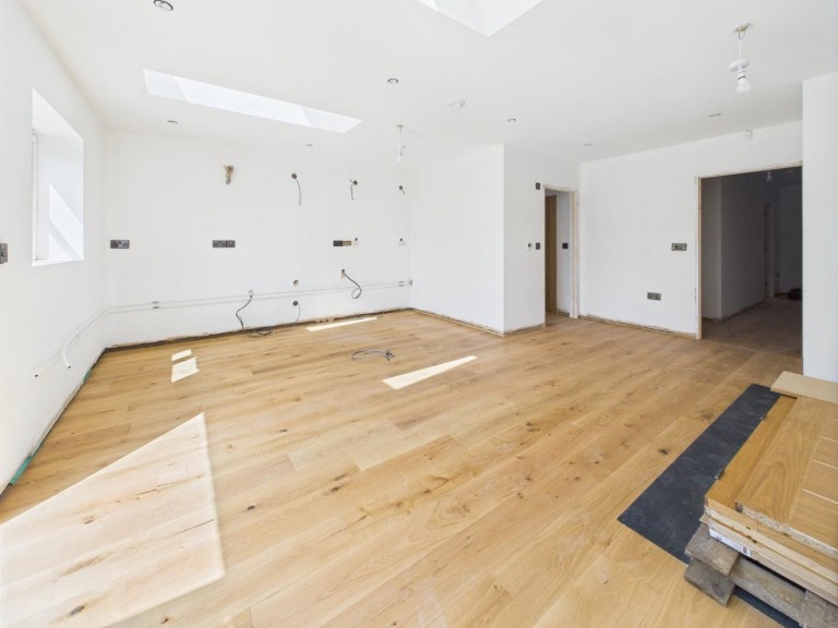 Images for Dovecot Close, Congerstone, Nuneaton
