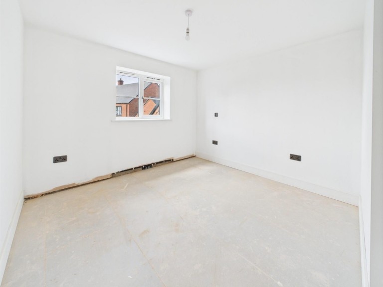 Images for Dovecot Close, Congerstone, Nuneaton