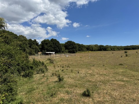 Click the photo for more details of Corfe Mullen, Wimborne