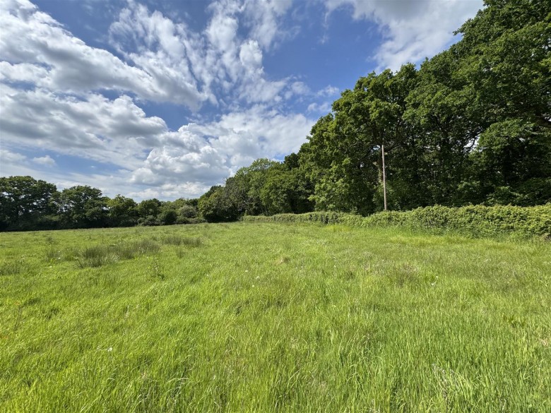 Click the photo for more details of Kings Lane, Woodlands, Wimborne