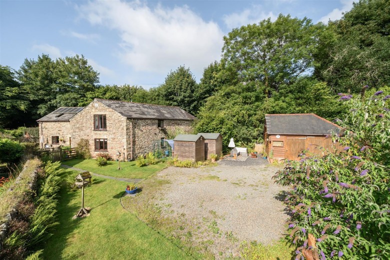 Click the photo for more details of St. Neot - 1.69 acres in all