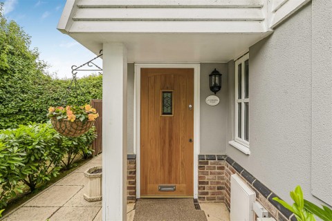 Click the photo for more details of Barlee Close, Clavering, Saffron Walden