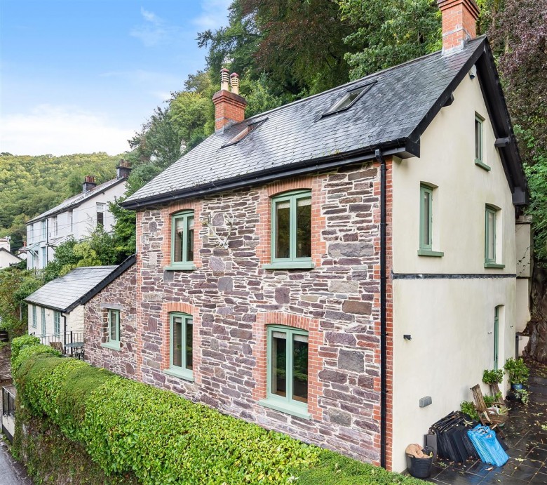 Click the photo for more details of Northmoor Road, Dulverton