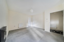 Images for Gregorys Crescent, Wellington