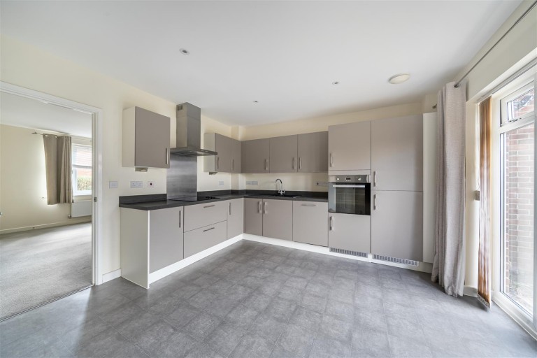 Images for Gregorys Crescent, Wellington