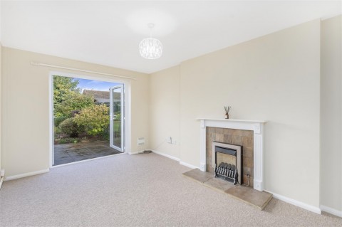 Click the photo for more details of Willow Road, Banbury