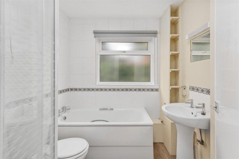 Images for Willow Road, Banbury
