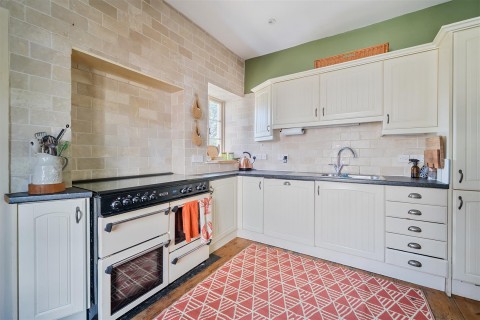 Click the photo for more details of West Hill, Budleigh Salterton
