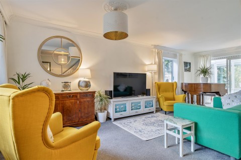 Click the photo for more details of Black Croft, Wantage