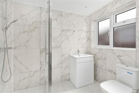 Click the photo for more details of Ruscote Avenue, Banbury