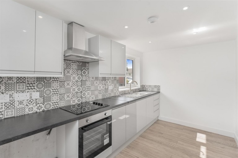 Images for Ruscote Avenue, Banbury
