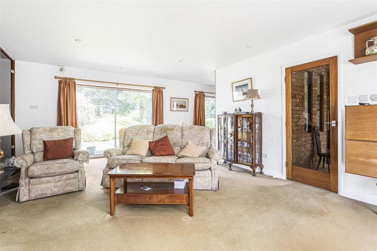 Images for St. Marys Court, Gayton, NN7