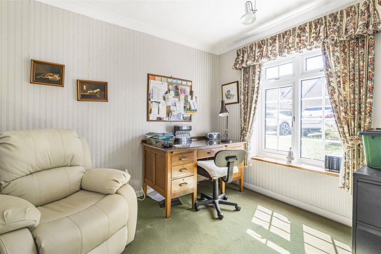 Images for St. Marys Court, Gayton, NN7