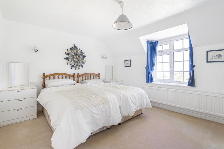 Images for St. Marys Court, Gayton, NN7