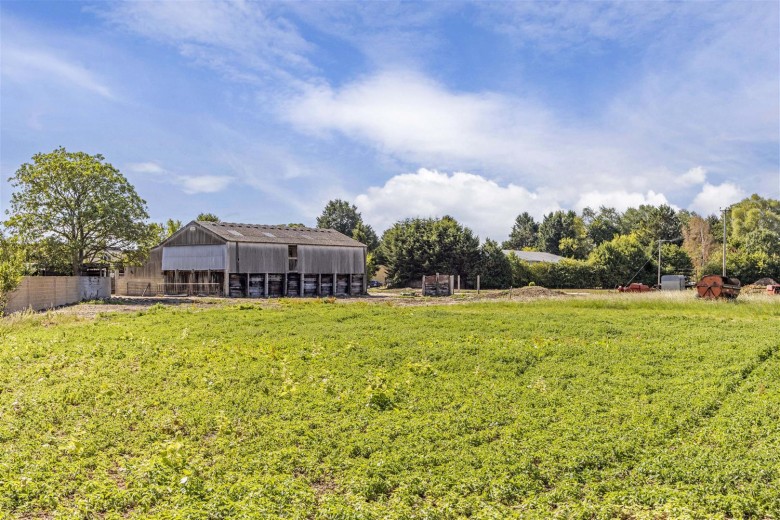 Click the photo for more details of Whelford, Gloucestershire