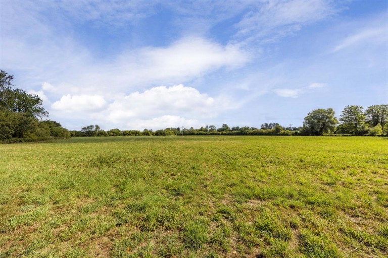 Images for Whelford, Gloucestershire