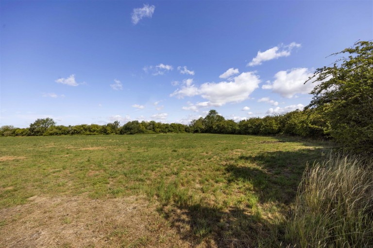 Images for Whelford, Gloucestershire