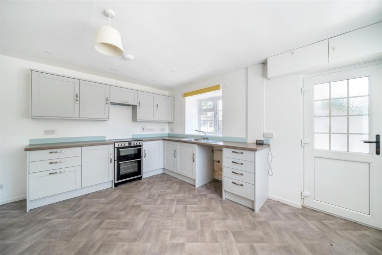 Images for Mosterton