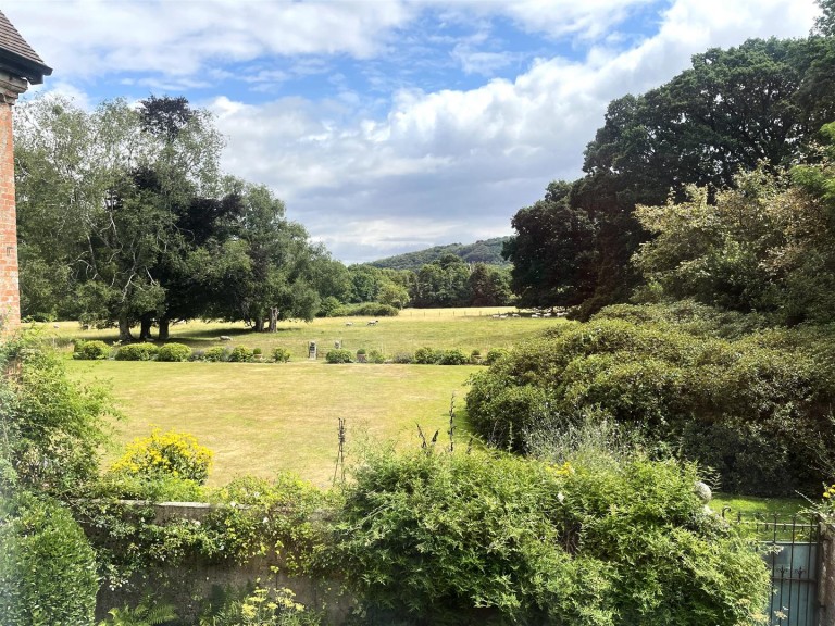 Images for Shillingstone, Blandford Forum