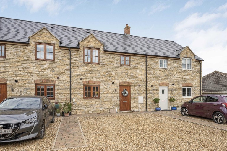 Images for Reindeer Court, Potterspury, NN12