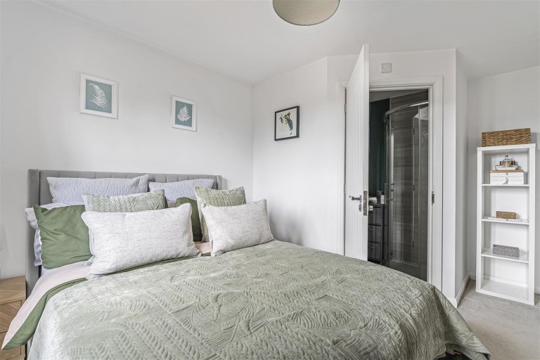Images for Reindeer Court, Potterspury, NN12
