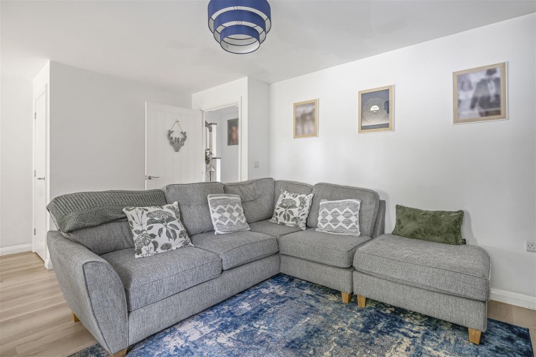 Images for Reindeer Court, Potterspury, NN12