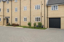 Images for Rosehip Chase, Ely