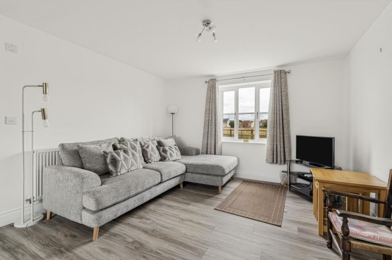 Images for Rosehip Chase, Ely