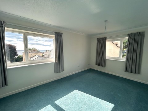 Click the photo for more details of Silver Street, Lyme Regis