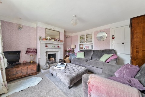 Click the photo for more details of The Square, Milborne St. Andrew, Blandford Forum