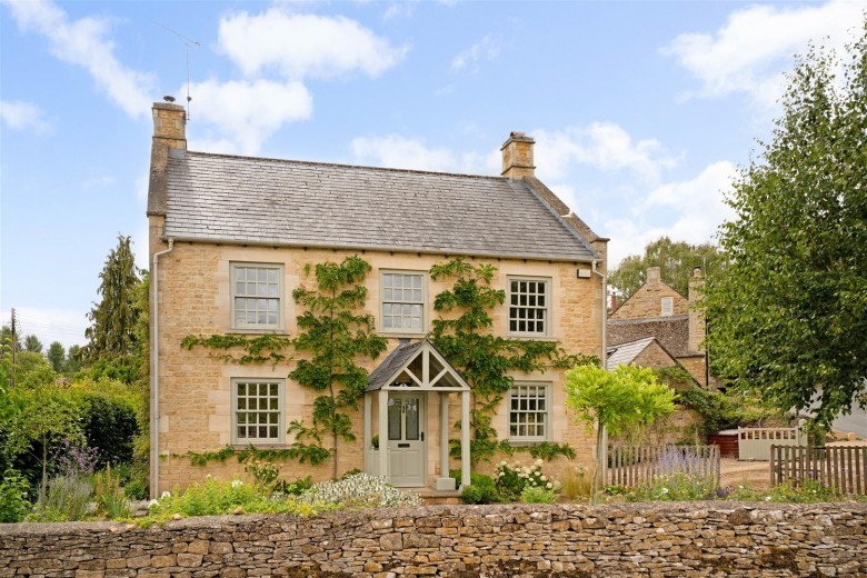 Click the photo for more details of Upper Oddington, Gloucestershire